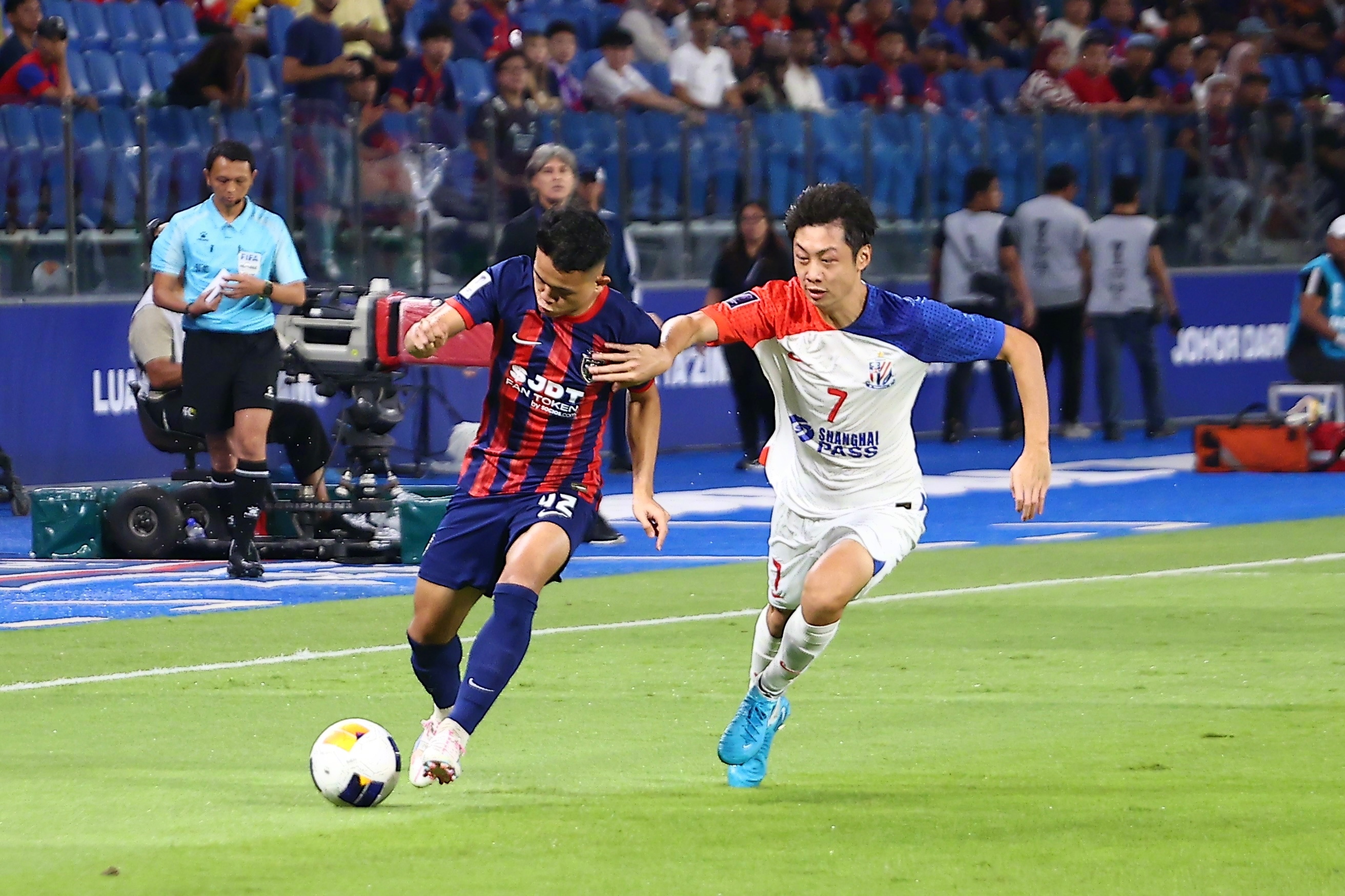 开云体育下载-关于精彩纷呈的比赛充满悬念球员投入热情的信息