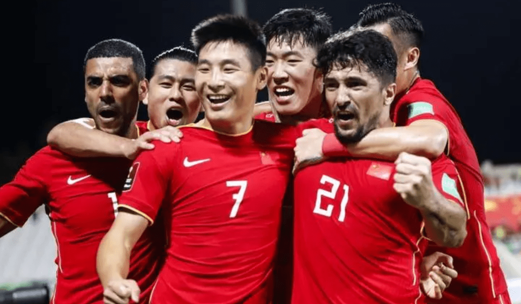 开云体育中国-保加利亚队备战比赛，全力以赴争取三分的简单介绍