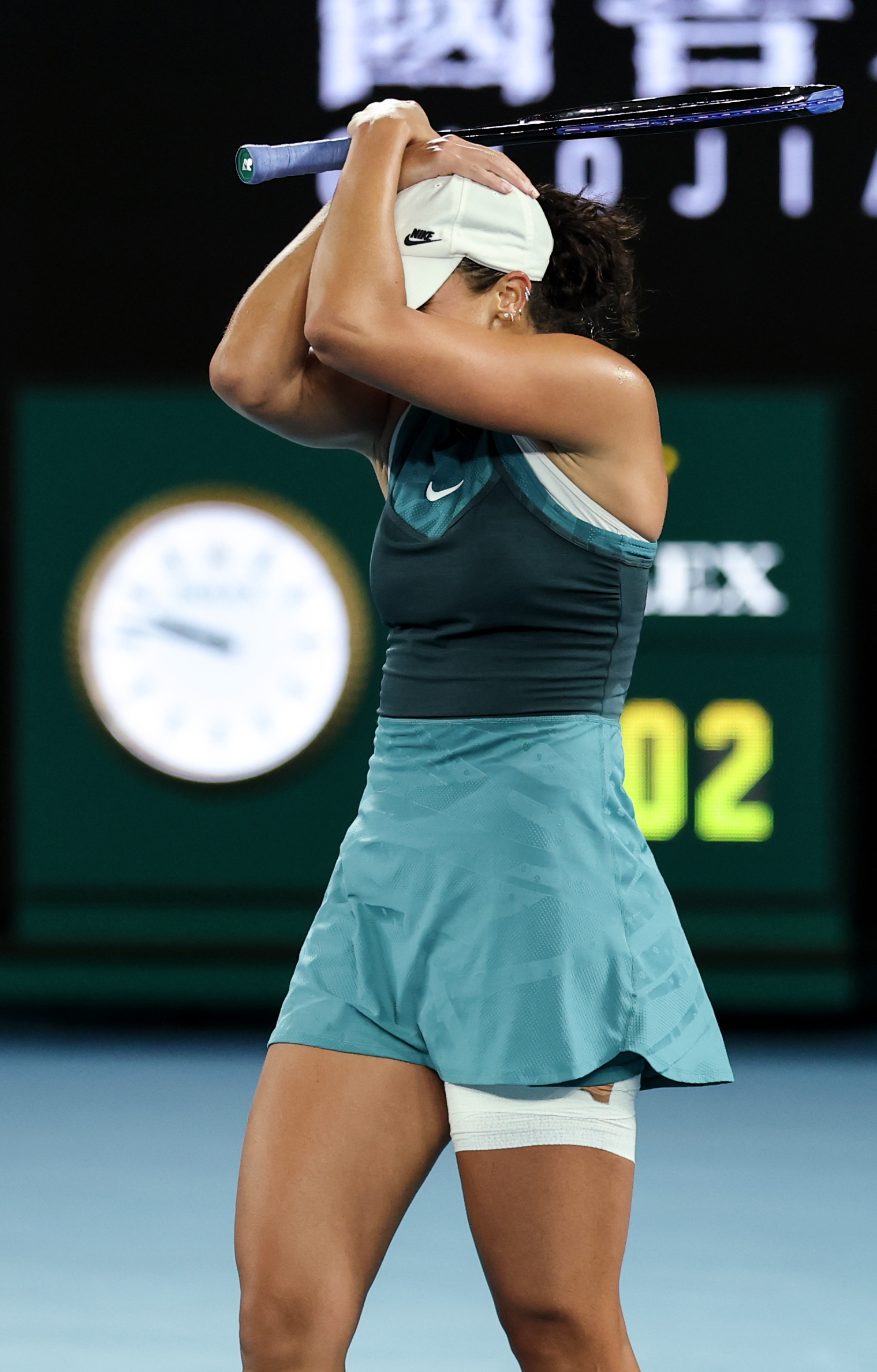 关于网球比赛女单赛场胜负悬念重重的信息 关于网球比赛女单赛场胜负悬念重重的信息