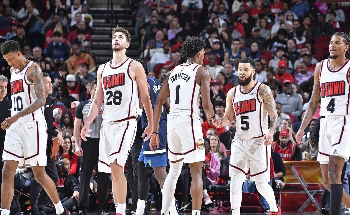 开云体育入口-火箭客场夺冠，展现团队实力