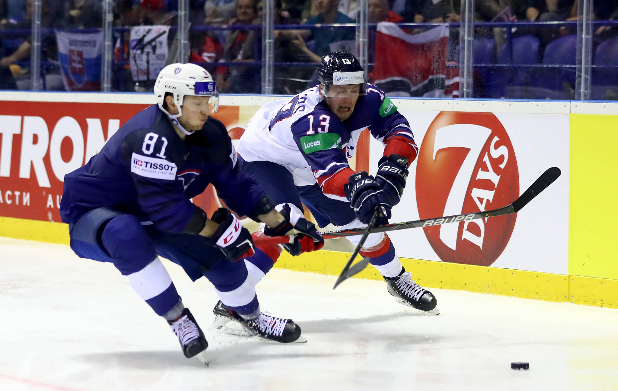 爱沙尼亚击败拉脱维亚晋级冰球半决赛 爱沙尼亚击败拉脱维亚晋级冰球半决赛