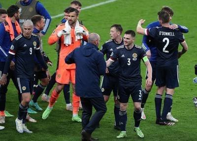 荷兰球队在比赛中表现出色 荷兰球队在比赛中表现出色