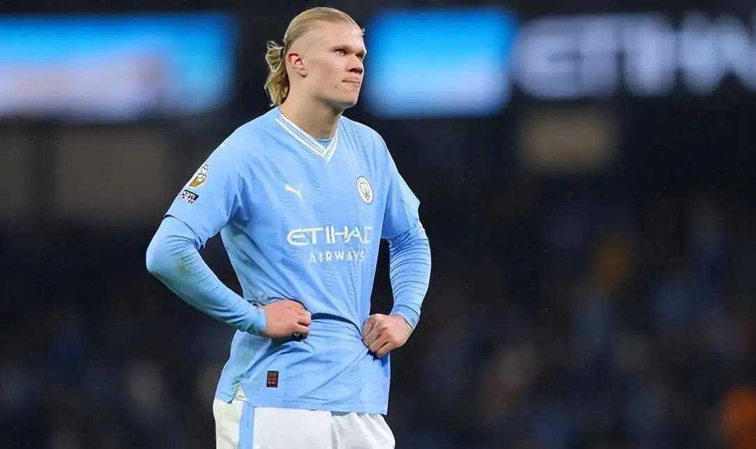 曼城大胜,轻松晋级八强赛 曼城大胜,轻松晋级八强赛