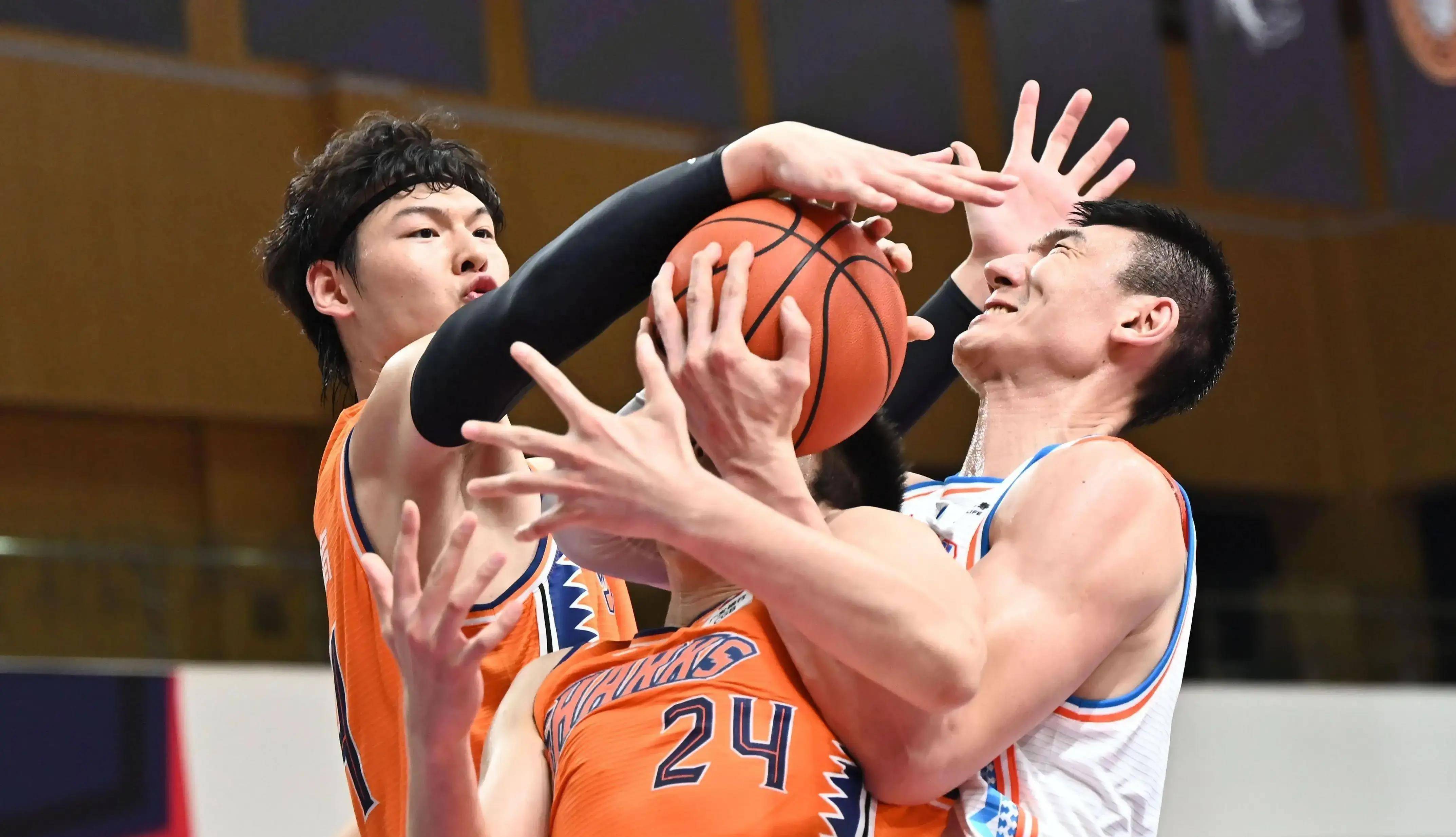 开云体育下载-甘肃男篮击败重庆，结束连败