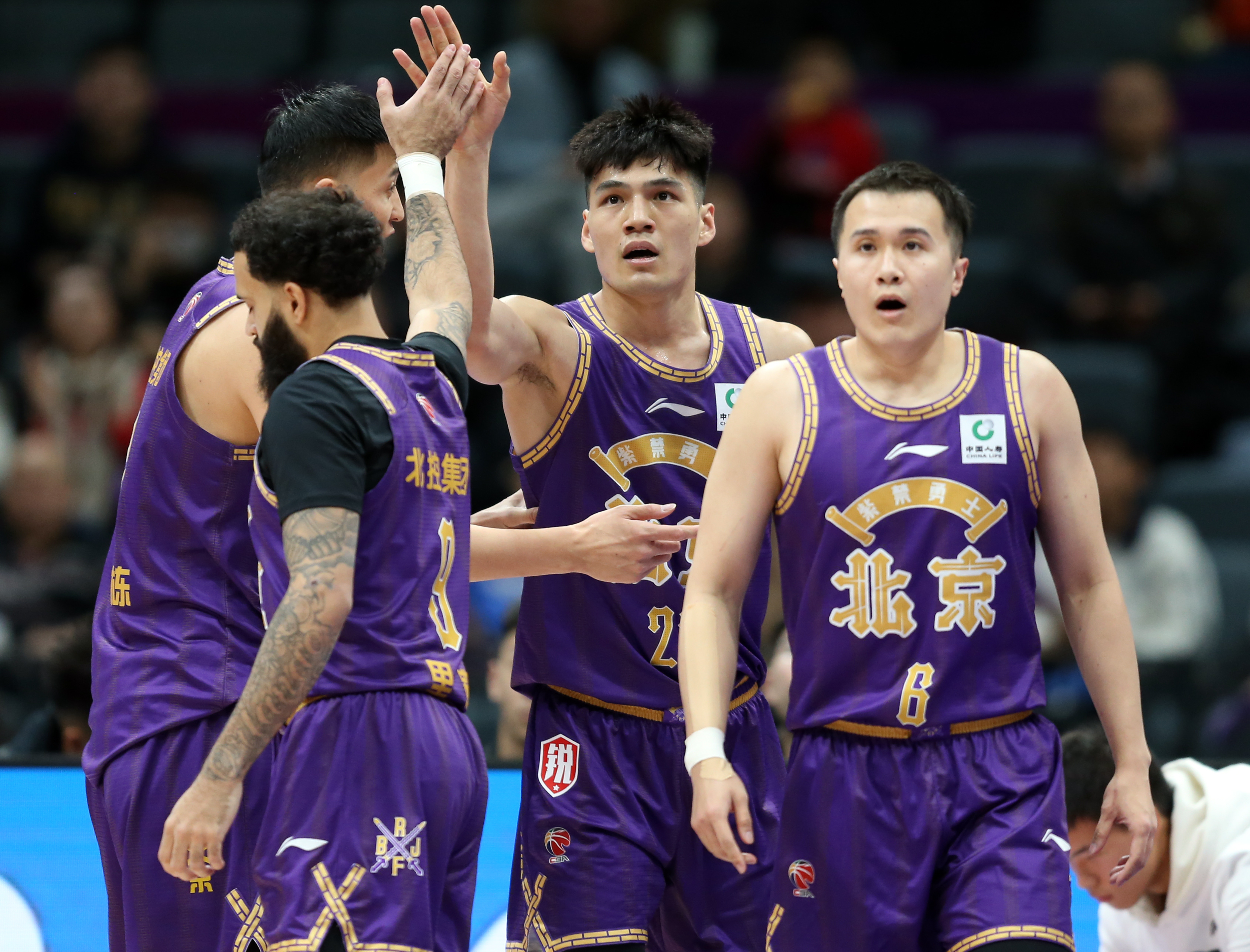 甘肃男篮击败重庆,结束连败 甘肃男篮击败重庆,结束连败