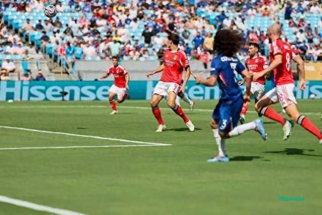 开云体育APP下载-崭露头角！球队晋级八强，决胜关键一战