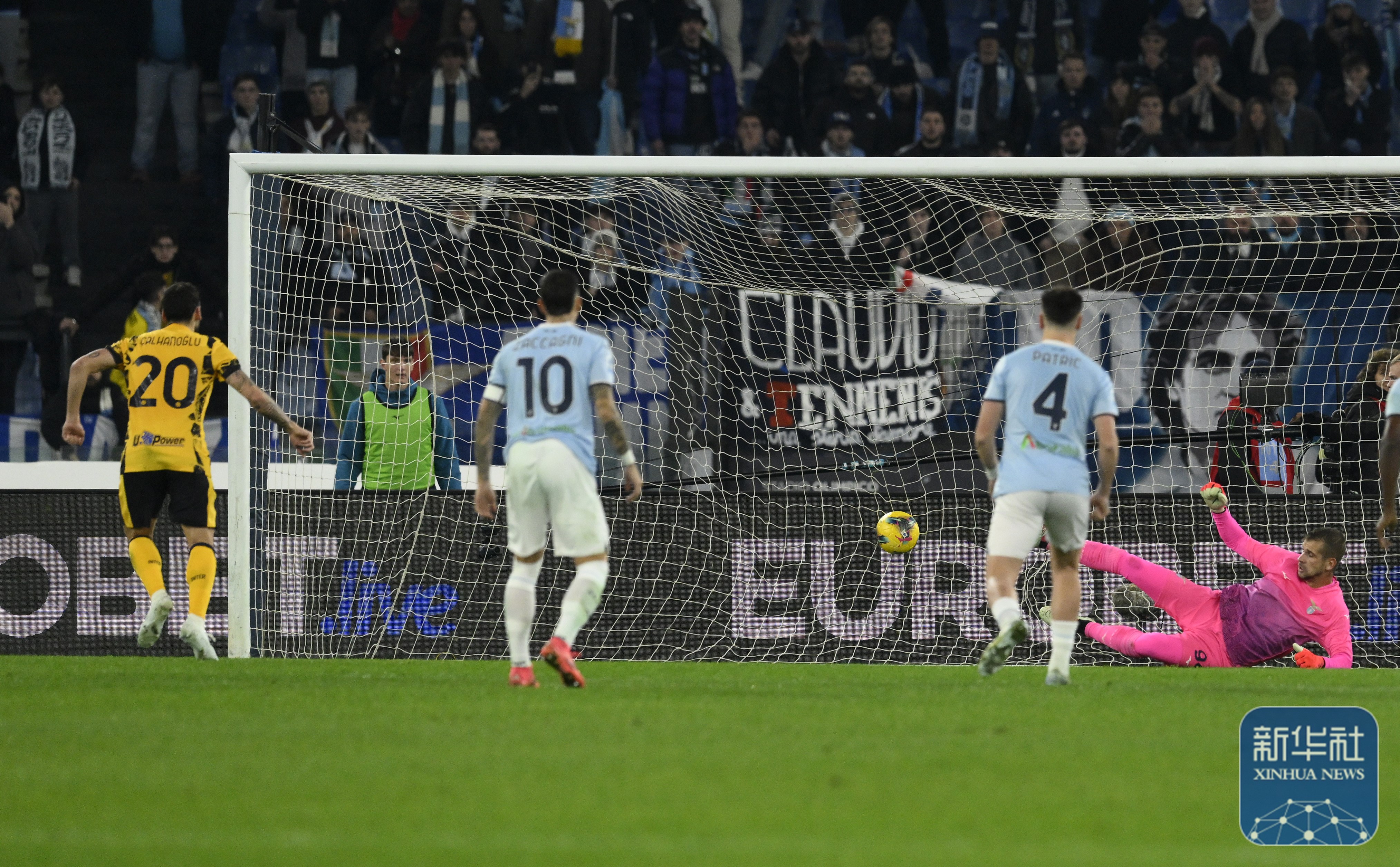 开云体育官网-AC米兰对阵拉齐奥，双方实力不相上下的简单介绍