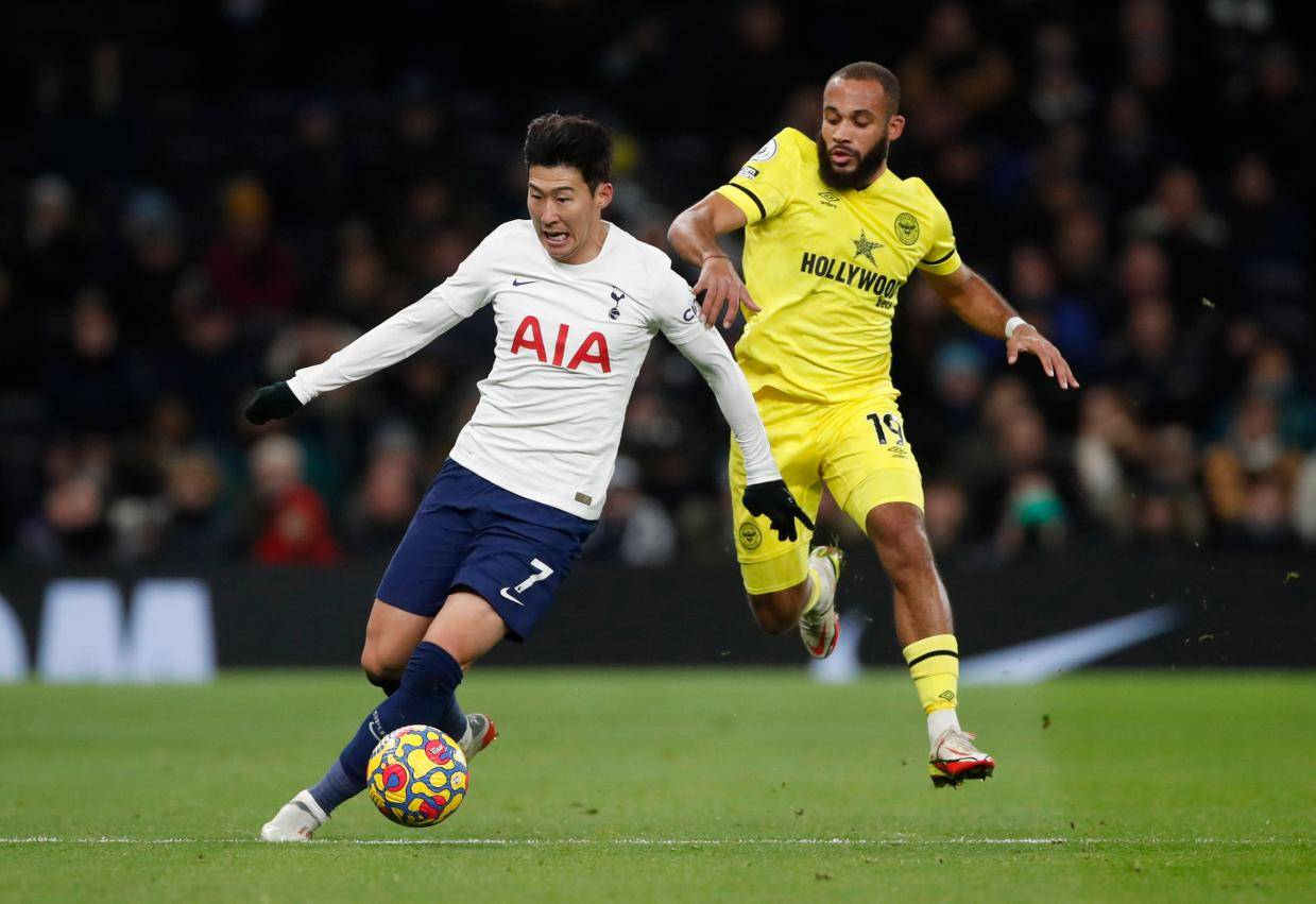 开云体育下载-曼城客场不敌热刺，遭遇两连败