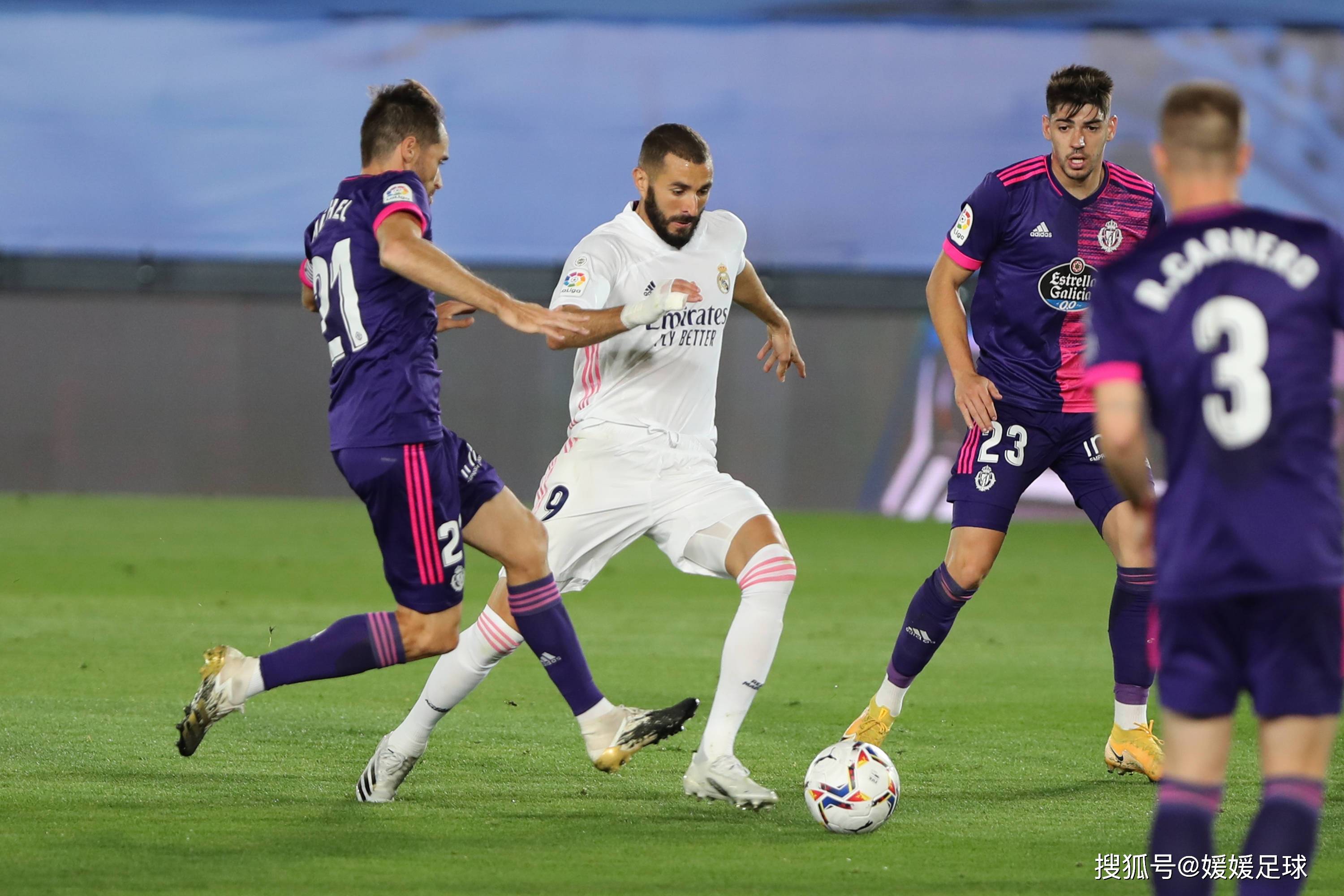 开云体育下载-职业足球联赛最新动向牵动心弦的简单介绍