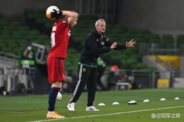 包含沙尔克遭遇惨败,积分榜上受到一定影响的词条 包含沙尔克遭遇惨败,积分榜上受到一定影响的词条