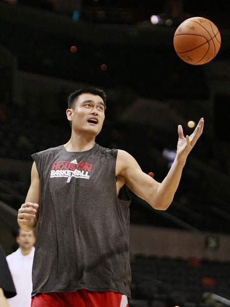 开云体育入口-姚明发表关于篮球运动员劳动权益的倡议的简单介绍