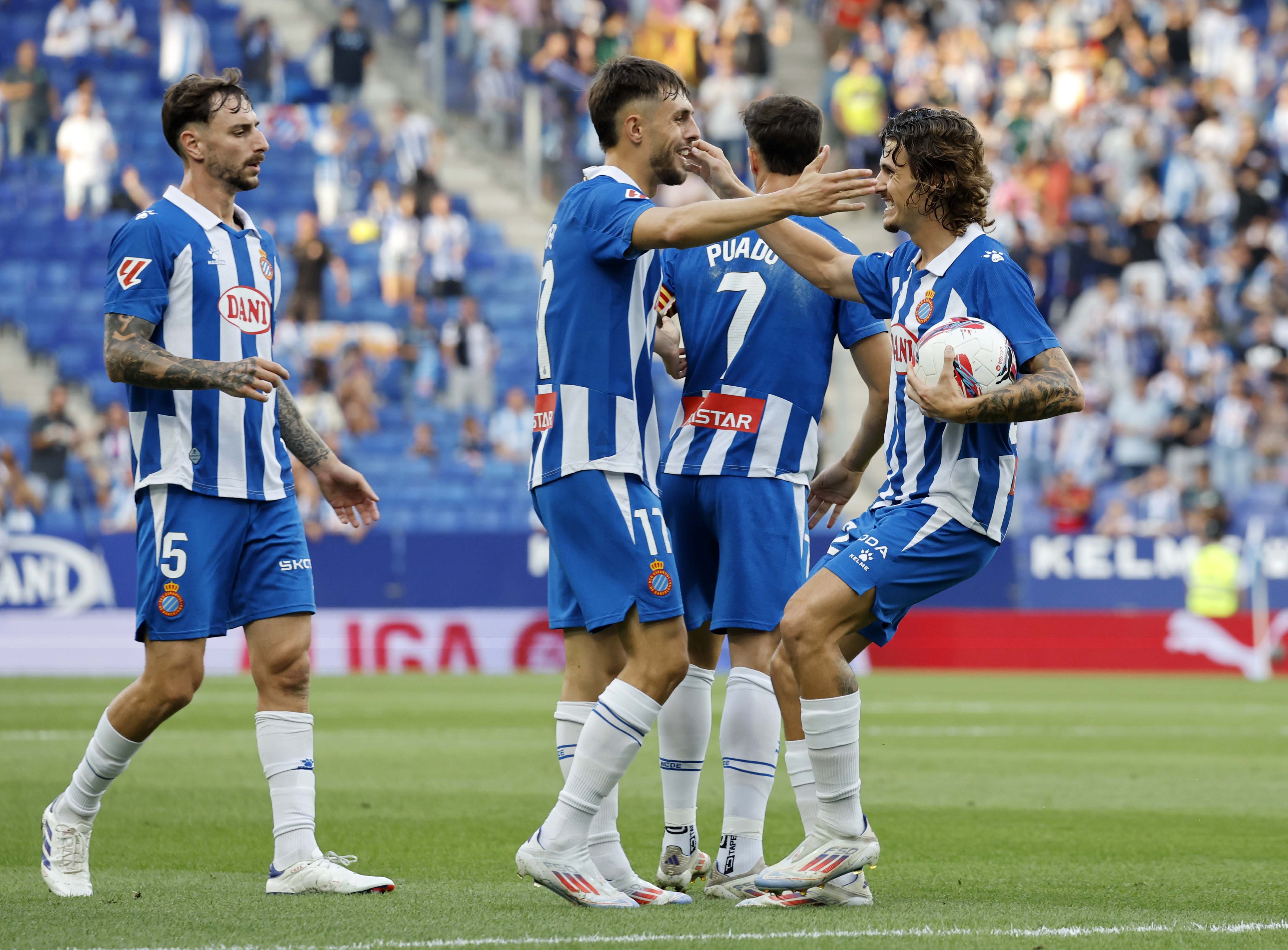 开云体育APP下载-包含西班牙队闯入国际赛事决赛，实力备受瞩目！的词条