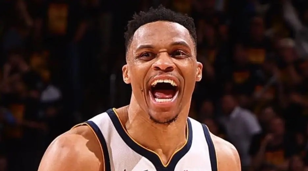 开云体育在线-西亚篮球冠军赛季后赛前哨战落下帷幕，权势互见