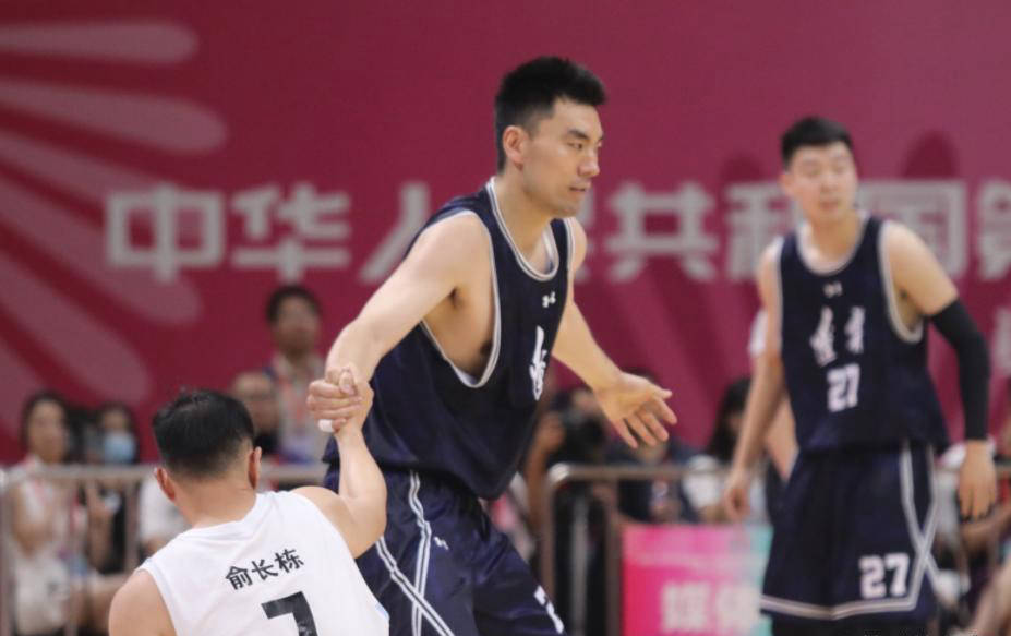 华南男篮遭遇挑战,步入困境 华南男篮遭遇挑战,步入困境
