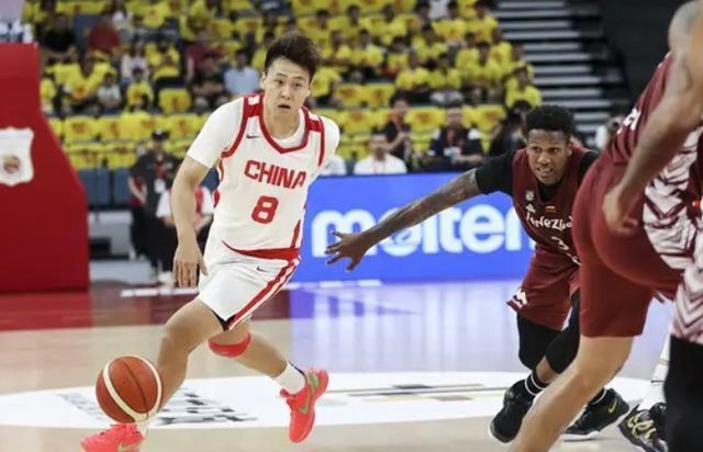 南美篮球锦标赛精彩继续,新星崭露头角 南美篮球锦标赛精彩继续,新星崭露头角