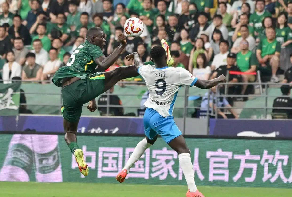 包含联赛质疑不断,球员表现层出不穷风云再起的词条 包含联赛质疑不断,球员表现层出不穷风云再起的词条