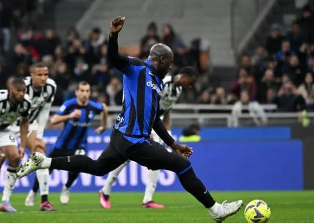 希塔费球队备战新赛季,志在取胜的简单介绍 希塔费球队备战新赛季,志在取胜的简单介绍