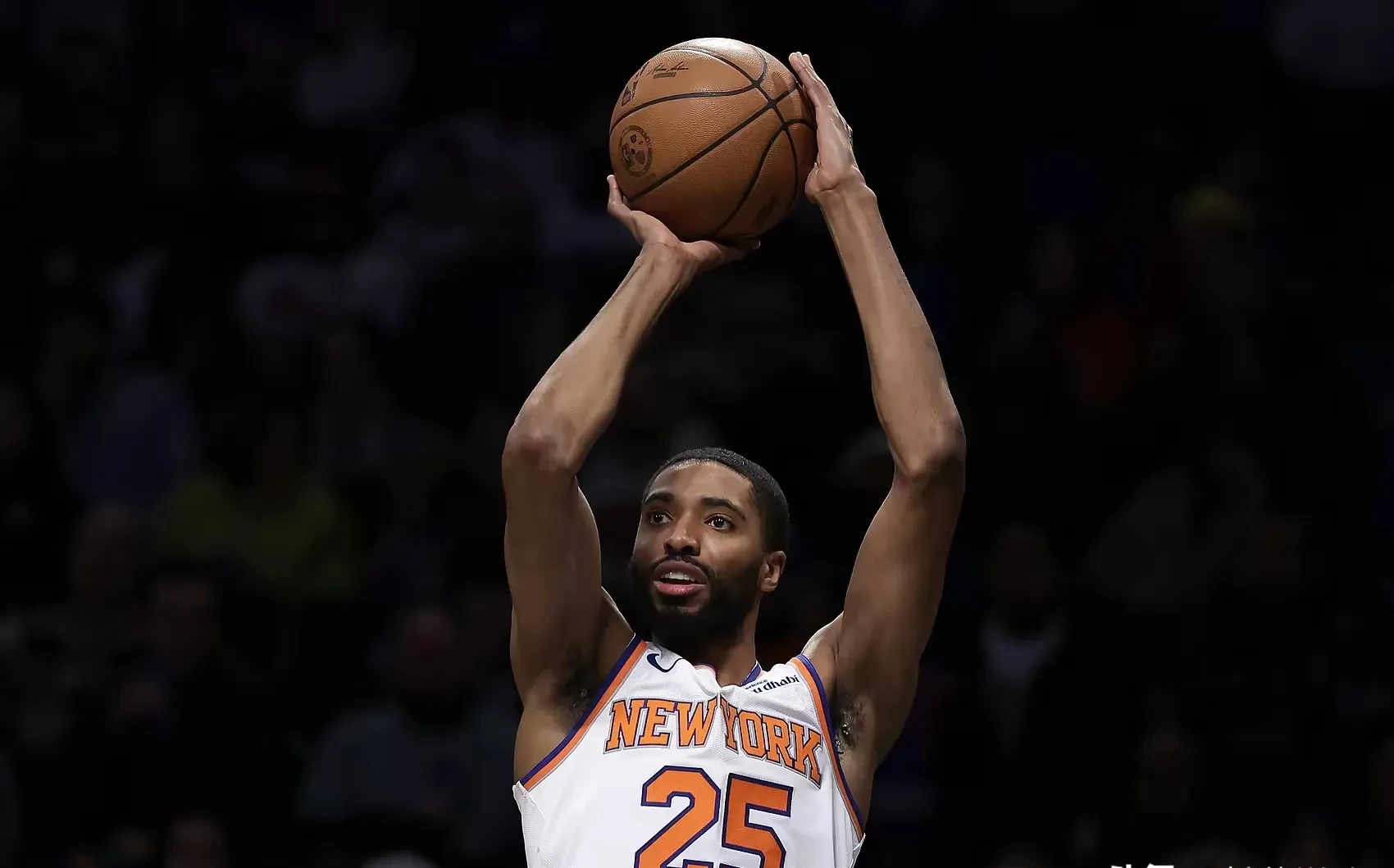 尼克斯新秀砍下生涯新高分,球队逆袭意外精彩 尼克斯新秀砍下生涯新高分,球队逆袭意外精彩