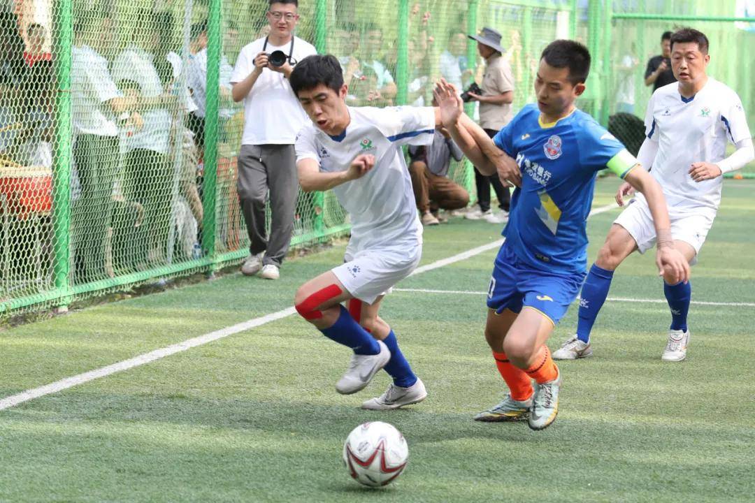 关于强队在友谊赛上演一场胜利之旅的信息 关于强队在友谊赛上演一场胜利之旅的信息