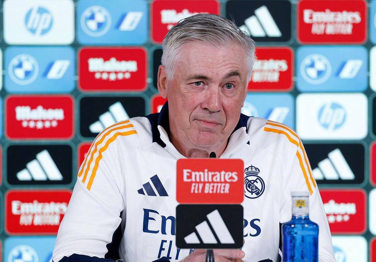 关于皇马主教练调整战术,球队状态蒸蒸日上的信息 关于皇马主教练调整战术,球队状态蒸蒸日上的信息