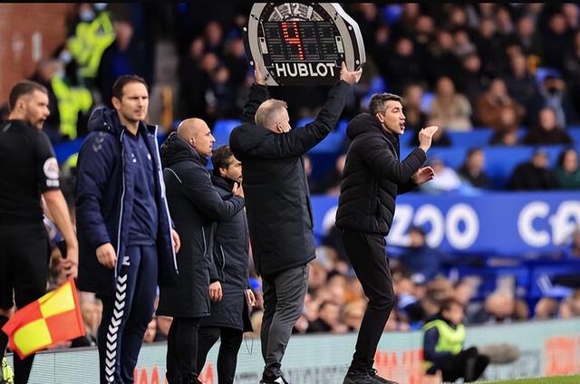 莱斯特城横扫对手,大比分胜出 莱斯特城横扫对手,大比分胜出