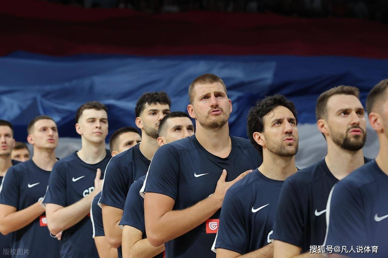 开云体育下载-芬兰国家队在欧锦赛上奋力拼搏，鏖战晋级