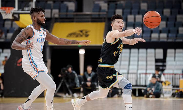 CBA明星对抗赛精彩上演,球员技术各显神通的简单介绍 CBA明星对抗赛精彩上演,球员技术各显神通的简单介绍