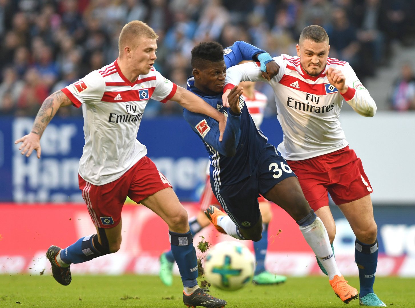 包含汉堡主力中场受伤缺阵,影响球队实力的词条 包含汉堡主力中场受伤缺阵,影响球队实力的词条