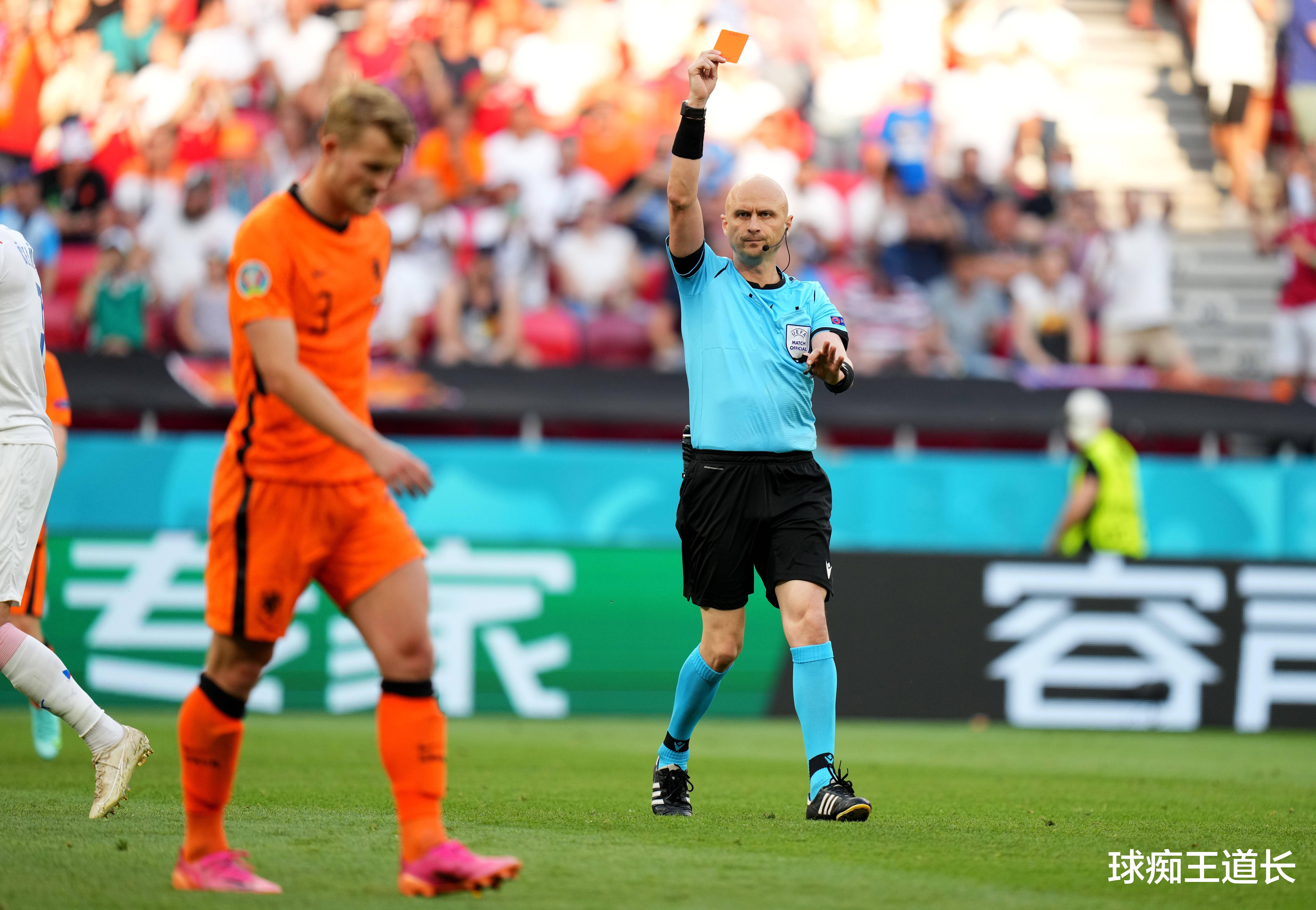 荷兰主场胜利,提前锁定欧预赛小组第一的简单介绍 荷兰主场胜利,提前锁定欧预赛小组第一的简单介绍