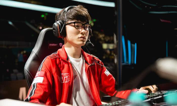 关于NS碾压SHR，Faker团战一打五顶尖较量成都决赛之夜，留下经典瞬间的信息