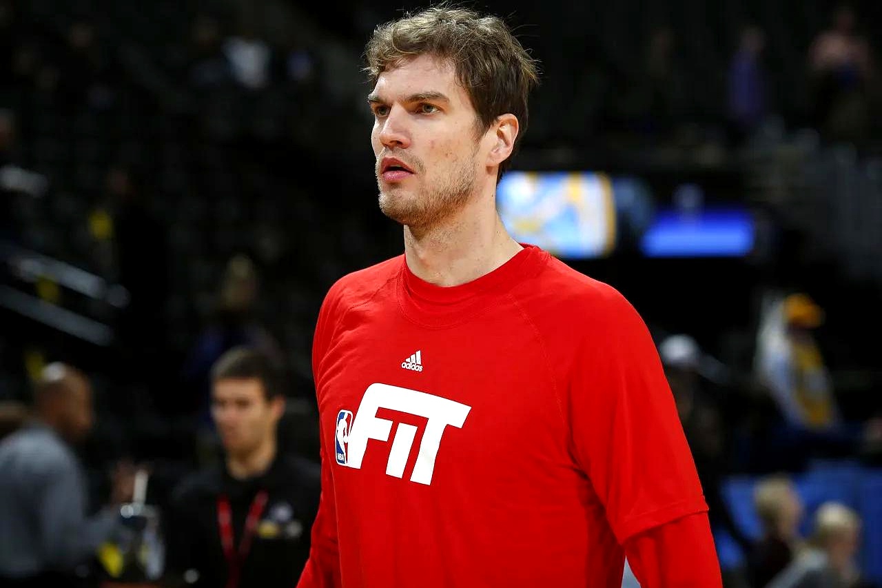 开云体育下载-开拓者主帅成功入选最佳教练