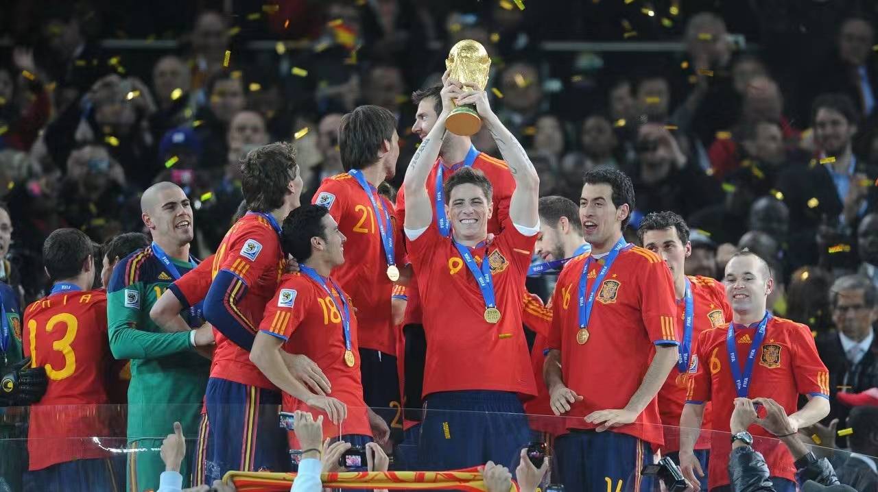 开云APP-阿尔及利亚队精彩表现，挺进国际足球冠军赛