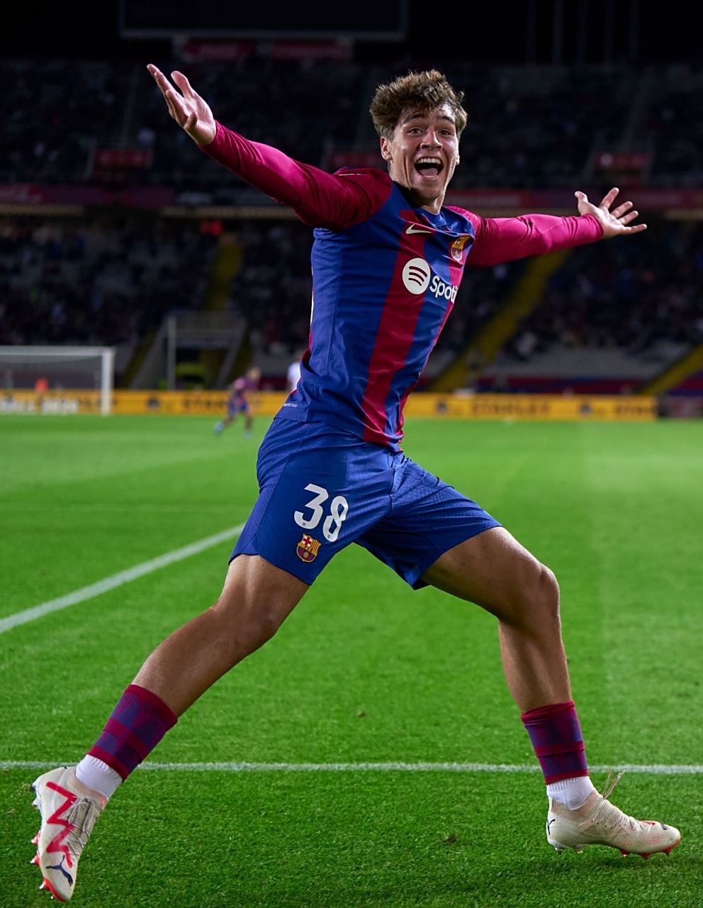 马德里竞技中场萨乌尔表现出色赢得赞誉