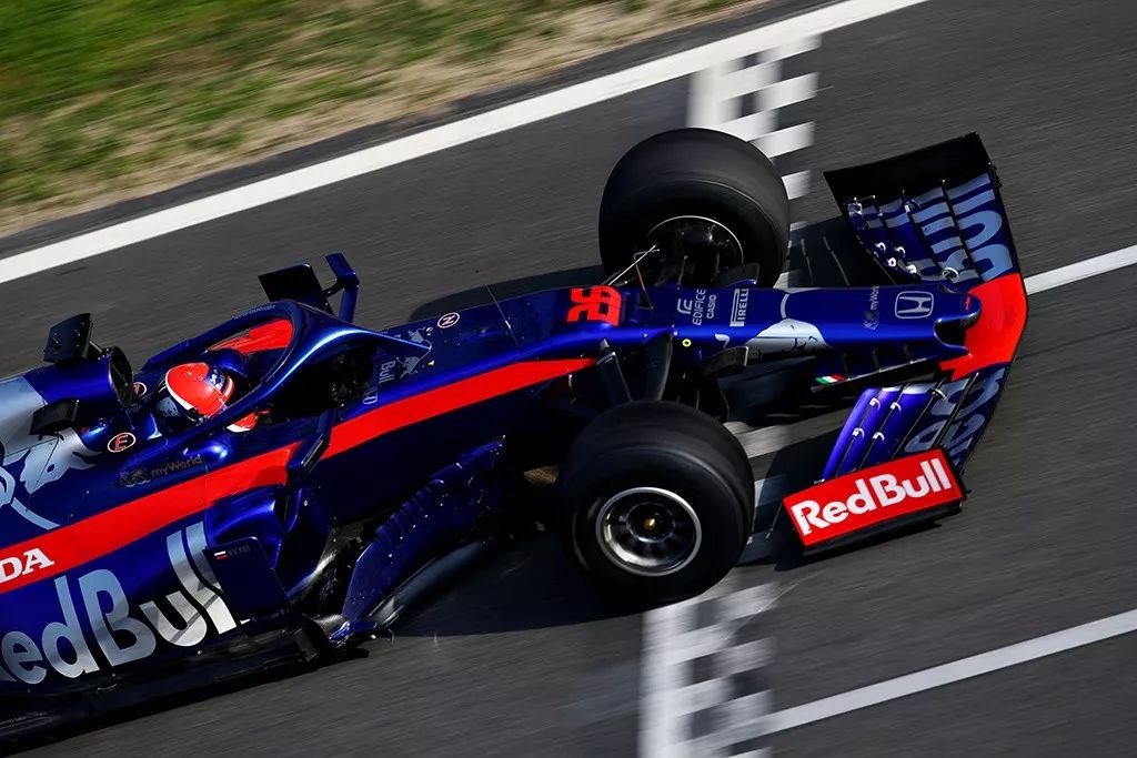 红牛二队轻取迈凯伦，阿隆索状态火热的简单介绍