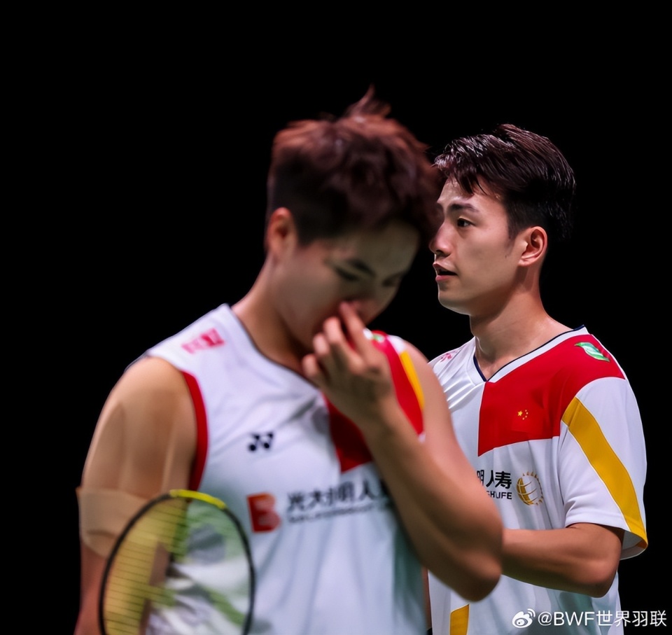 日本羽毛球队鏖战泰国羽毛球队,马琳统治全场的简单介绍 日本羽毛球队鏖战泰国羽毛球队,马琳统治全场的简单介绍