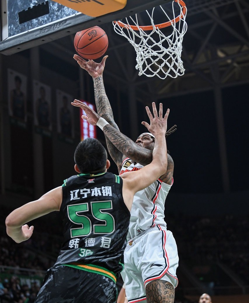 开云体育入口-关于辽宁队力克鹈鹕，塔图姆统治全场的信息