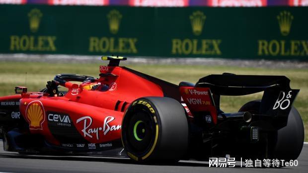 包含法拉利险胜迈凯伦,塞恩斯刷新纪录的词条 包含法拉利险胜迈凯伦,塞恩斯刷新纪录的词条